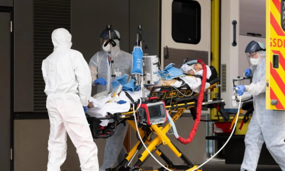 Συναγερμός στη Γερμανία για την έξαρση κρουσμάτων: 663 κρούσματα σε μια μέρα